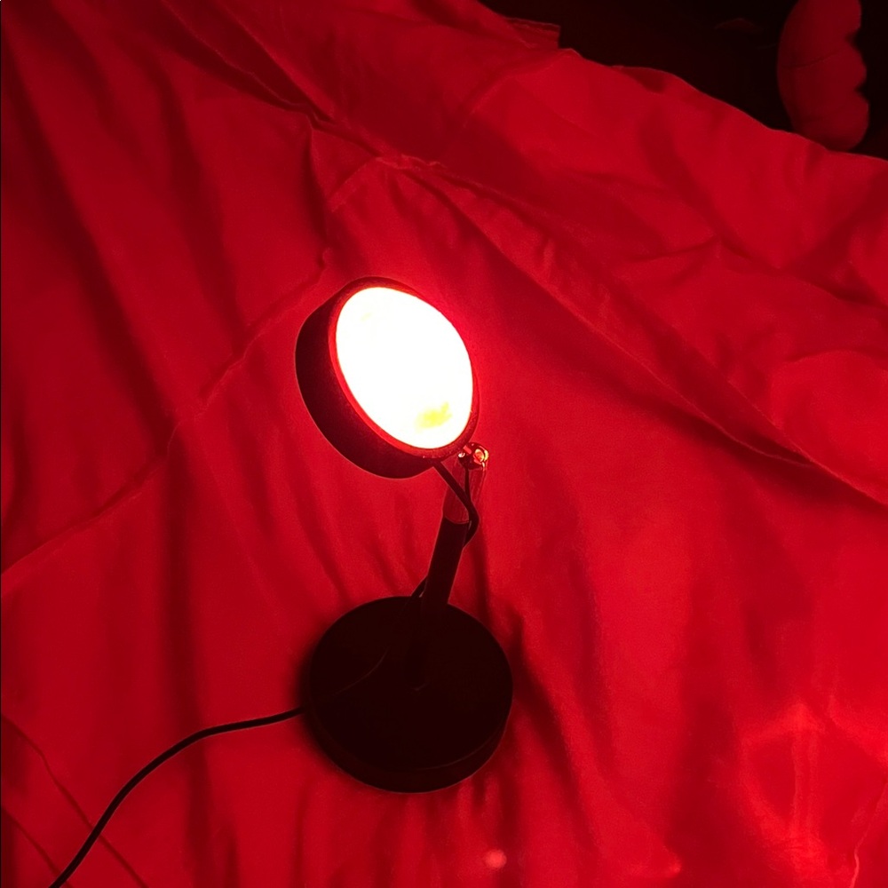 Color changing sunset lamp. Has bluetooth. Connect through the app iStrip+.